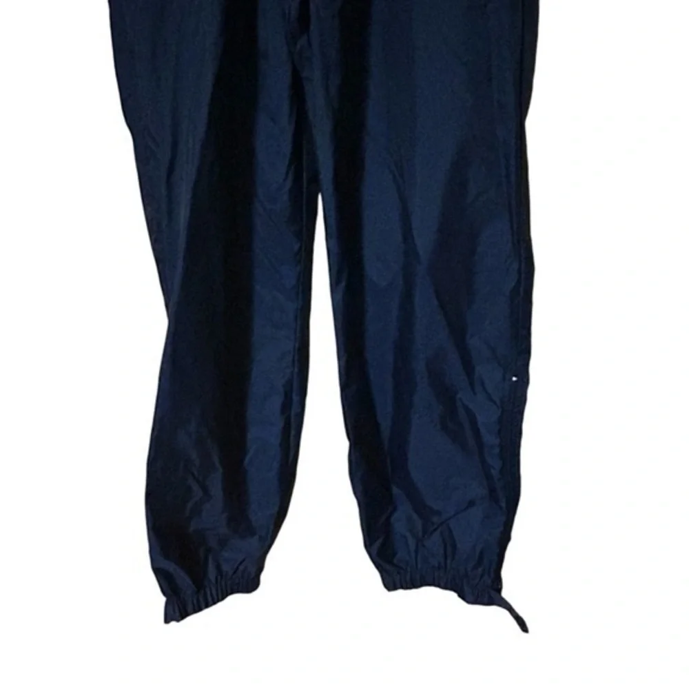 Columbia Women’s Vintage Nylon Track Pants Drawstring Zip Snap Ankle Large‎ Navy